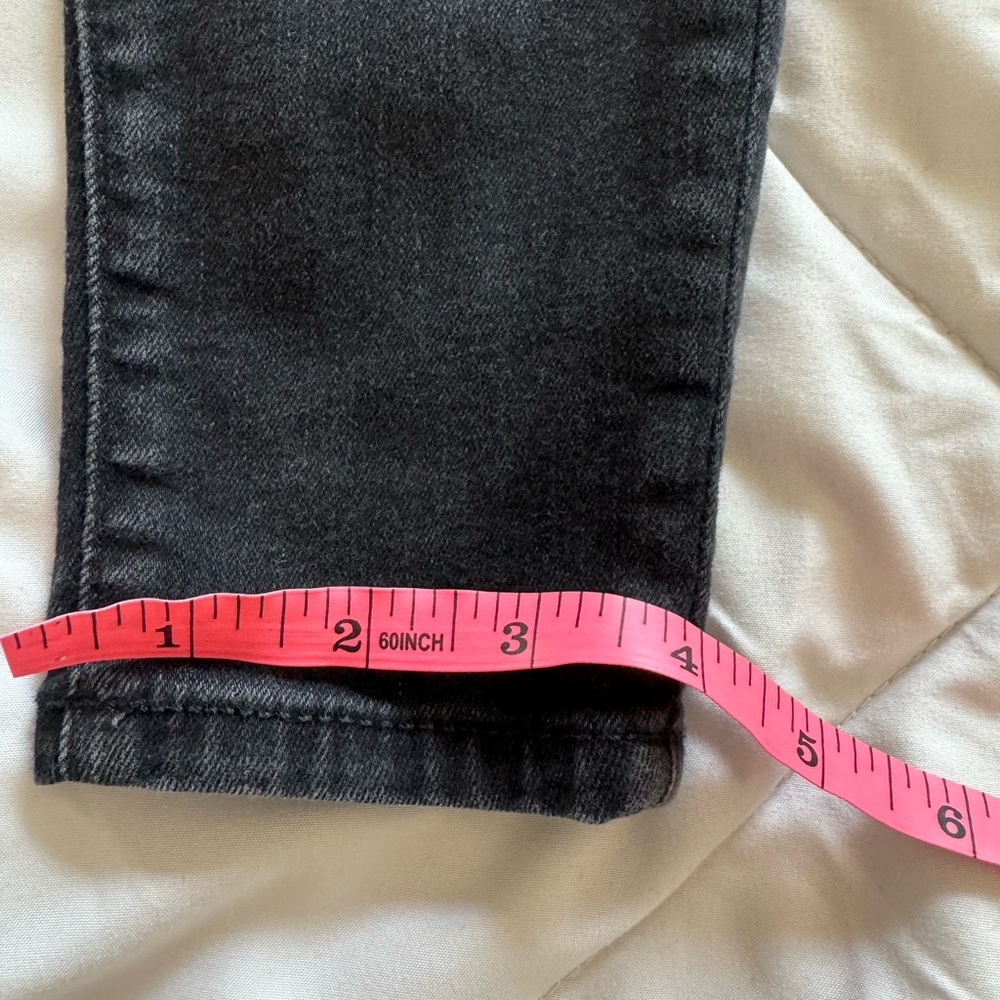 Curvy High Rise Jegging - Picture 3 of 8